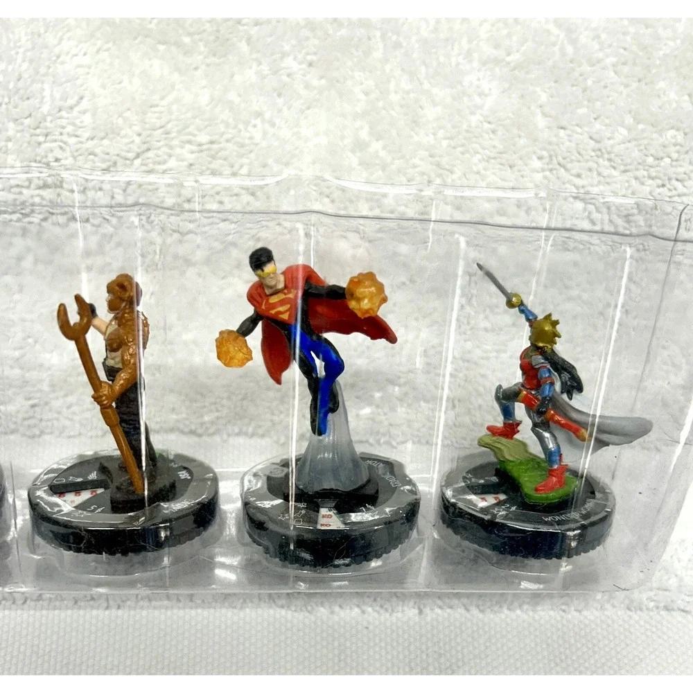 2011 Wizkids/Neca LLC DC Comics Lot of 5 Clixs Figures Superman (SH)